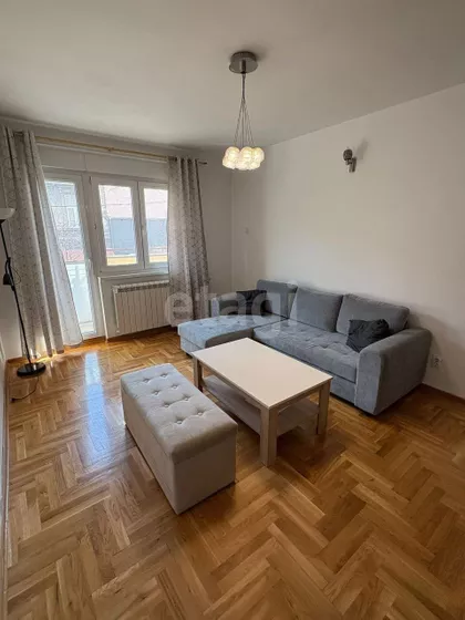 Sarajevska | 4zida.rs