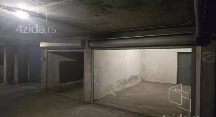 Garaža | 4zida