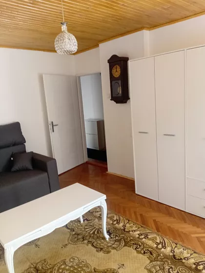 Ivana Mičurina 14 | 4zida.rs