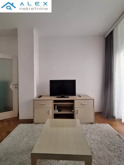 Lukijana Mušickog | 4zida.rs