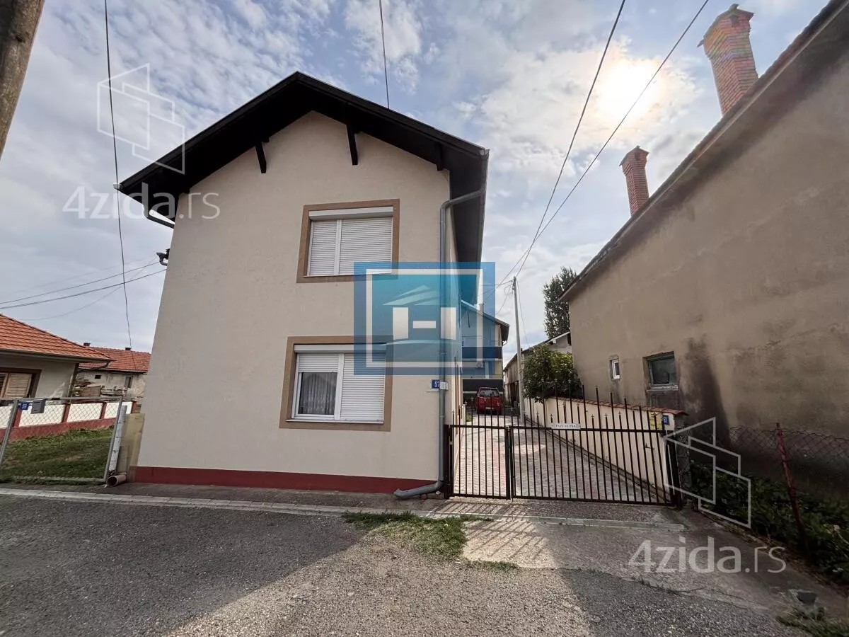 Kuća | 4zida