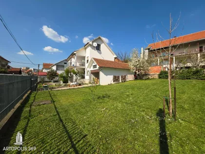 Kaluđerica | 4zida.rs