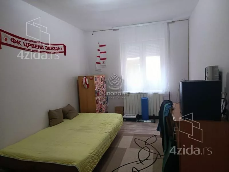 5-etažna kuća | 4zida