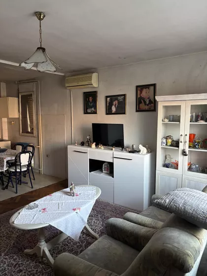 Gradske lokacije | 4zida.rs