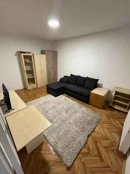 Kolo Srpskih Sestara | 4zida.rs