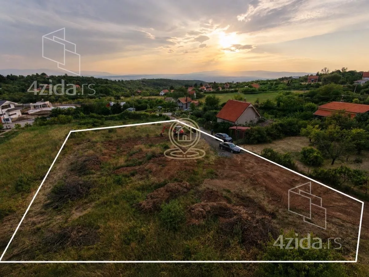 Građevinsko zemljište | 4zida