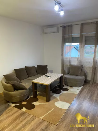 NOVA ULICA | 4zida.rs