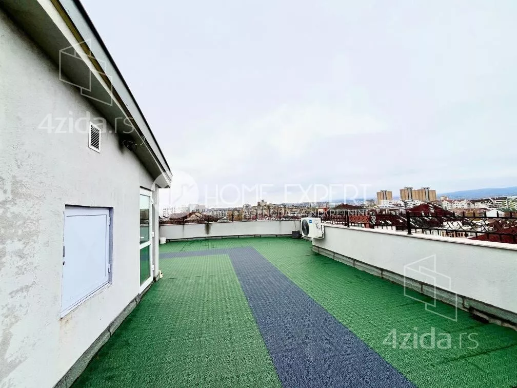 Petosoban stan | 4zida