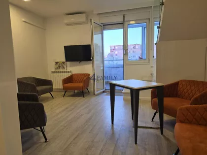 Pećska | 4zida.rs