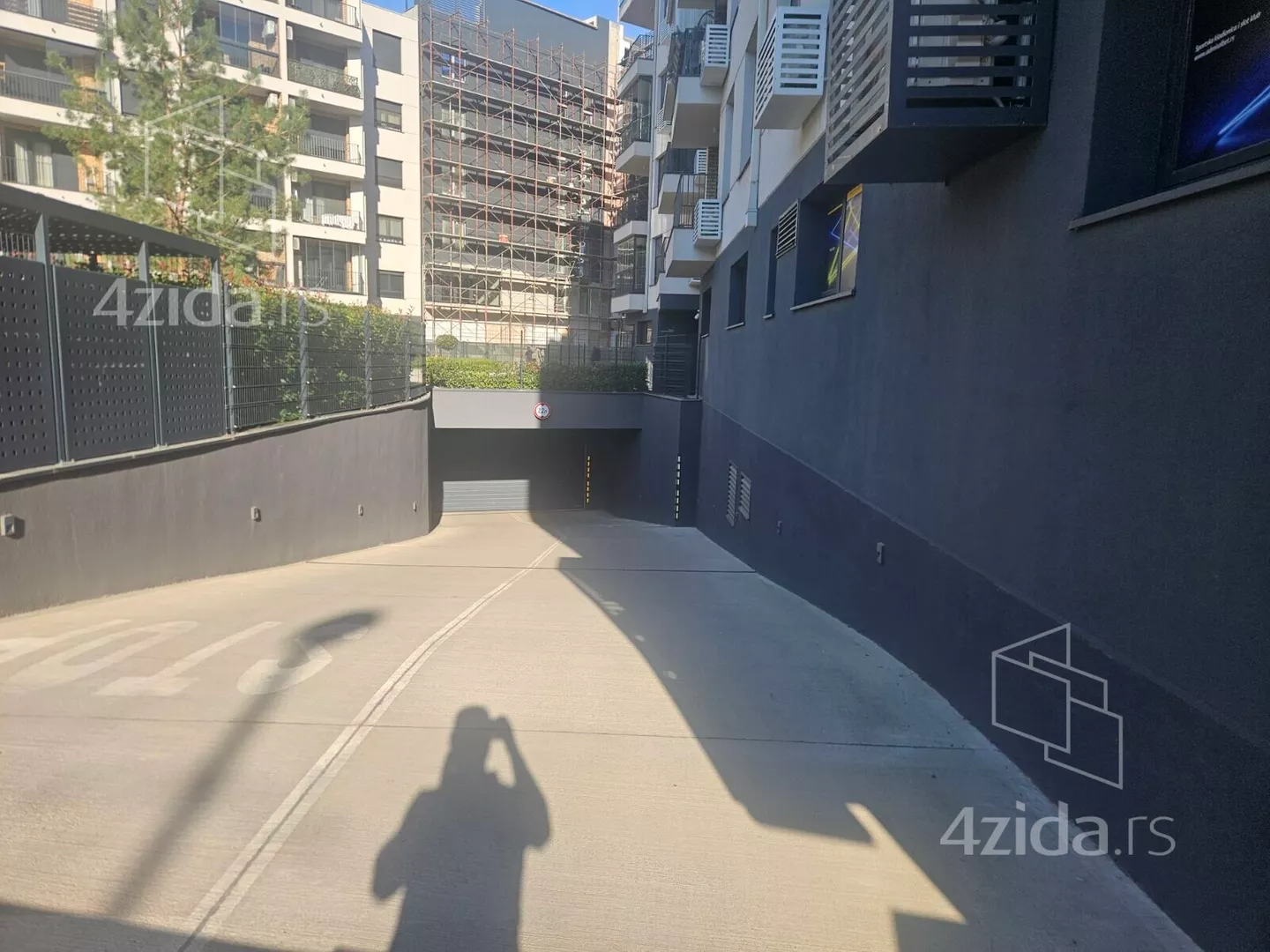 Garaža | 4zida