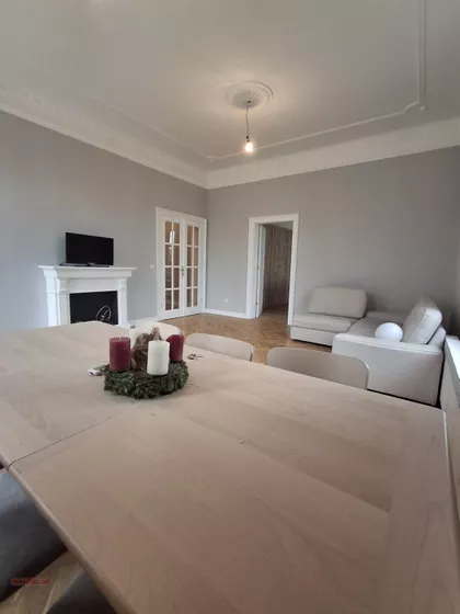 DEDINJE-HAJD PARK | 4zida.rs