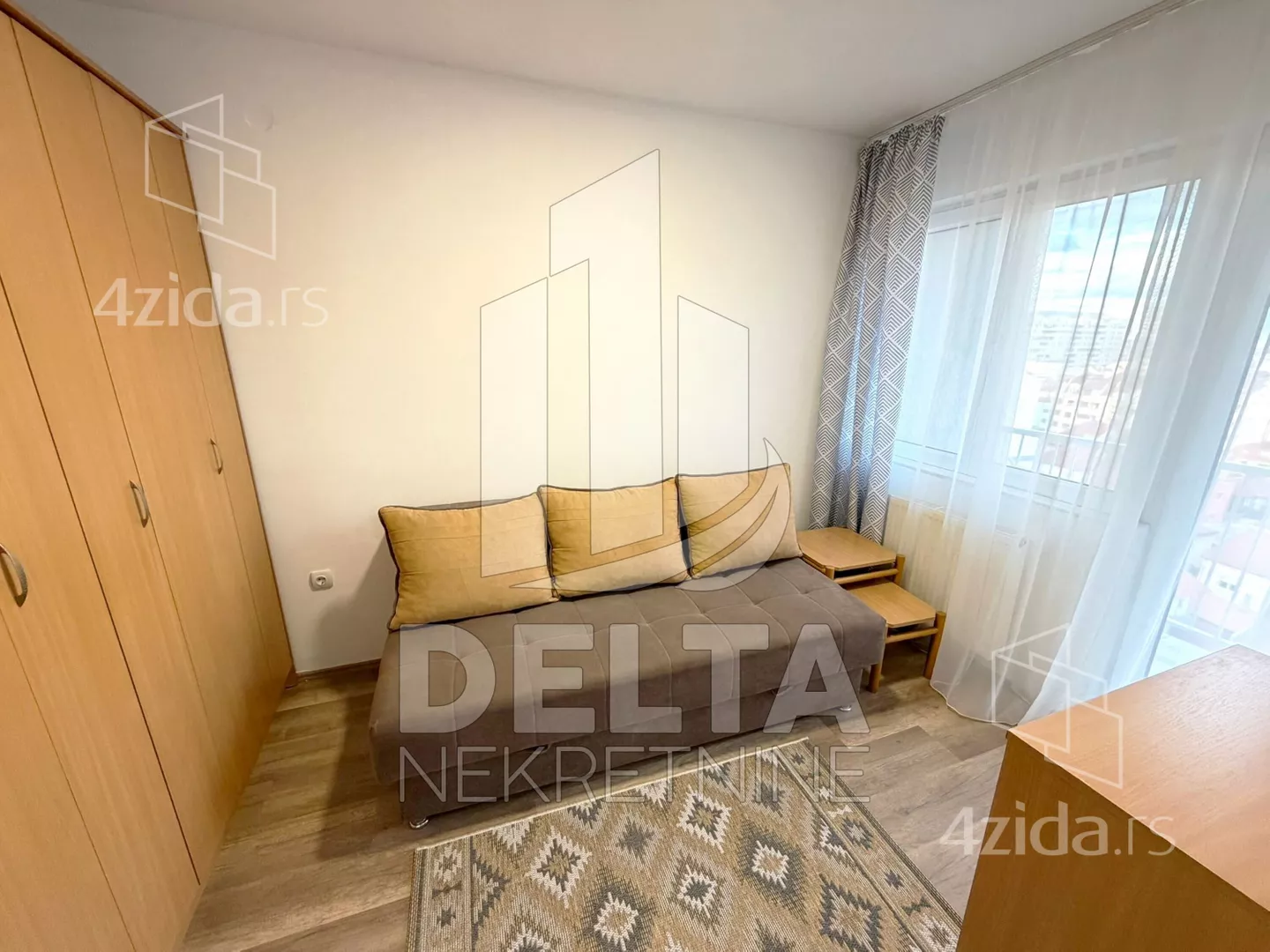 Jednoiposoban stan | 4zida