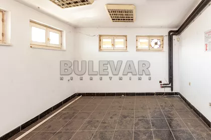 Obrenovićeva | 4zida.rs