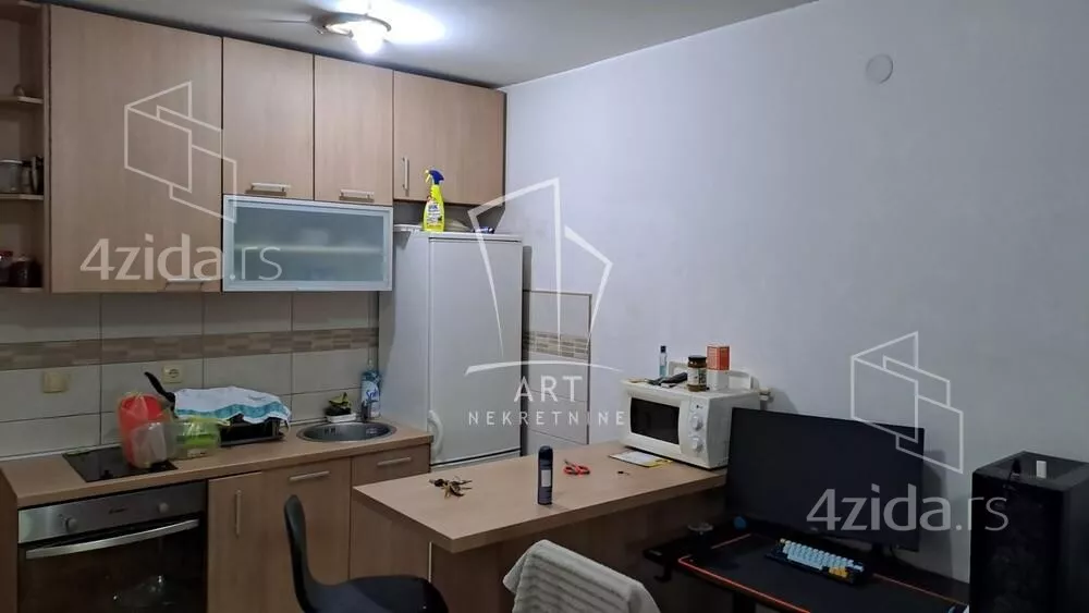 Garsonjera | 4zida