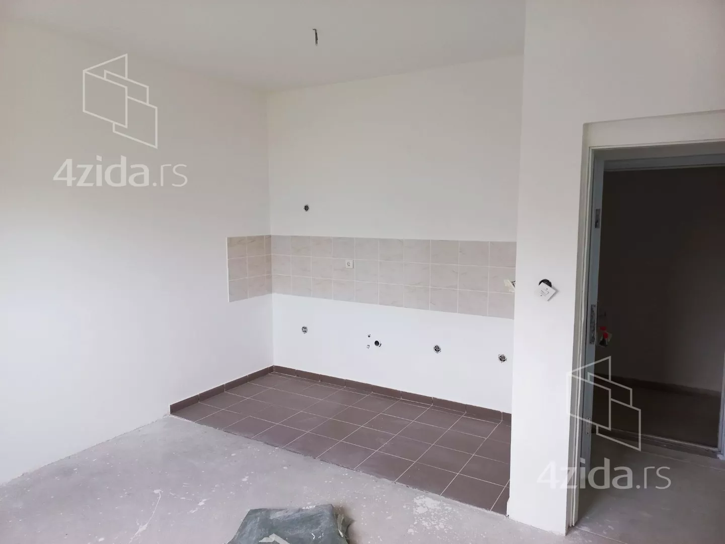 Garsonjera | 4zida