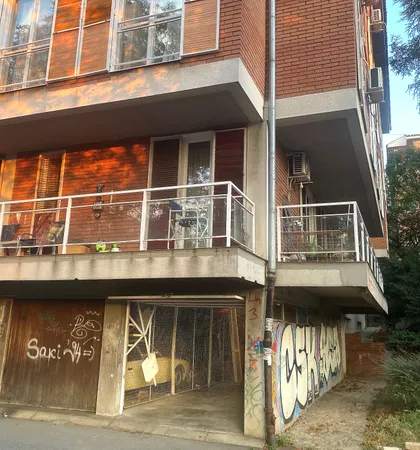 Kneza Višeslava 15 | 4zida.rs