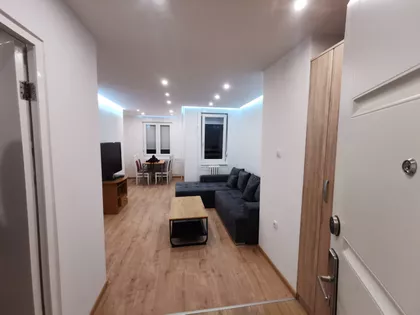 Bulevar Cara Lazara | 4zida.rs