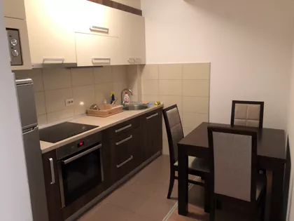 Cetinjska | 4zida.rs