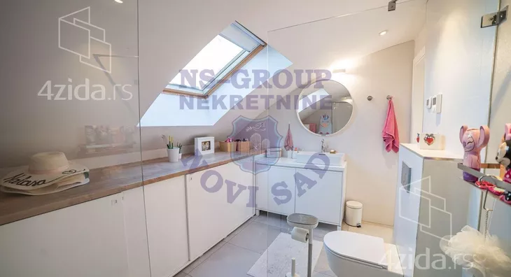 Petosoban stan | 4zida