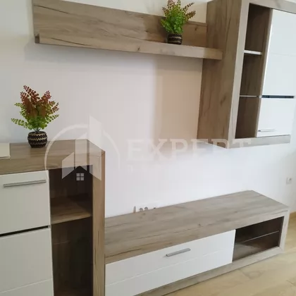 Vardarska | 4zida.rs