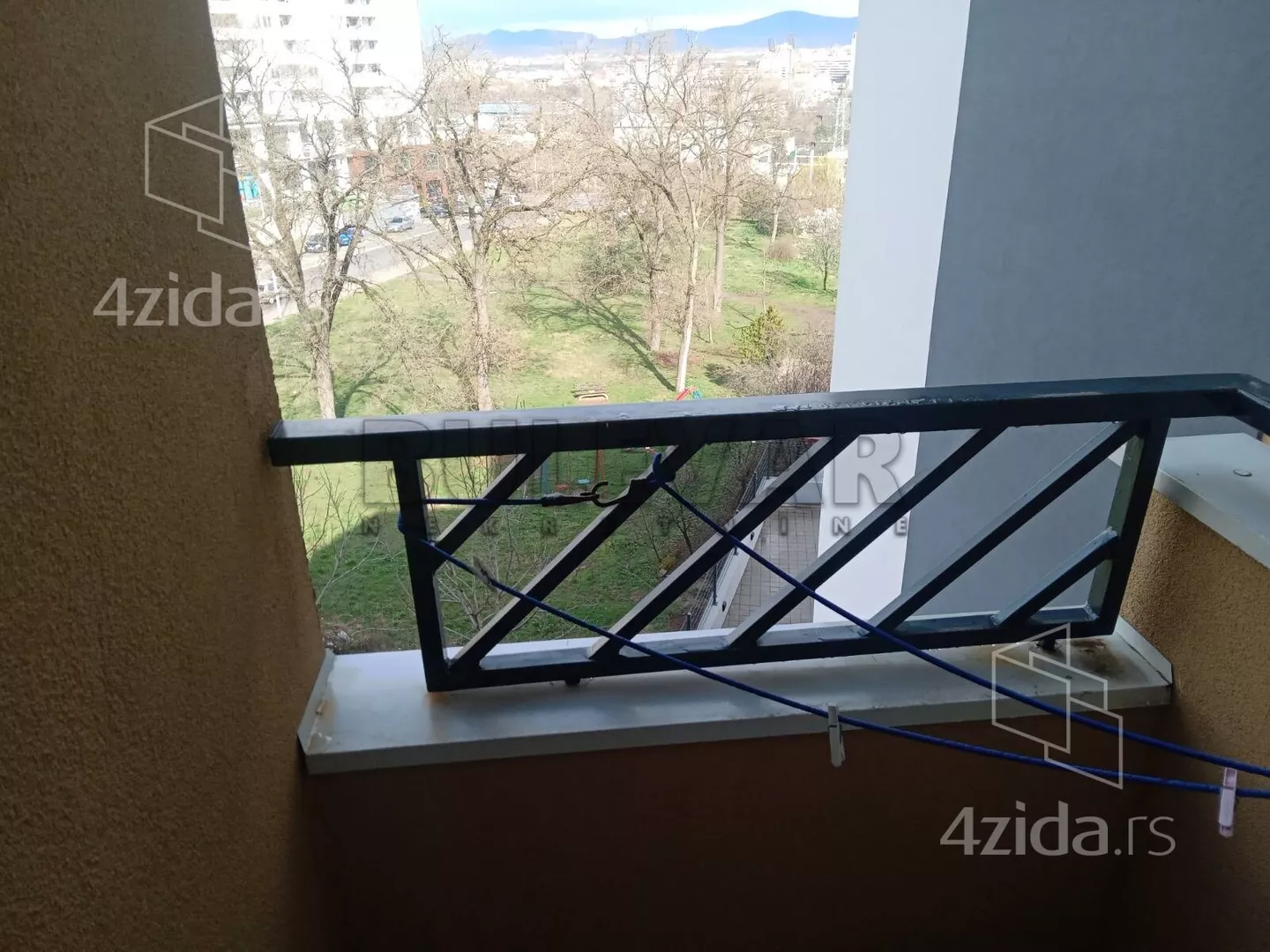 Garsonjera | 4zida