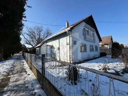 Mali Radanovac | 4zida.rs