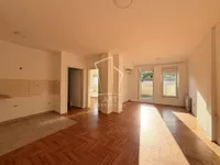 Gradska Bolnica, Zvezdara opština, Beograd | 4zida.rs