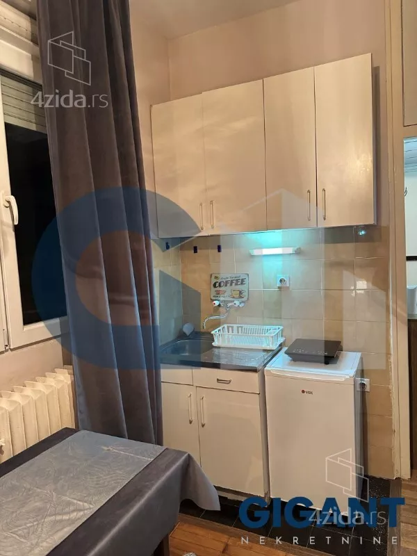 Garsonjera | 4zida