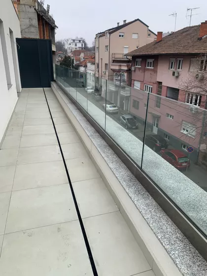 Braće Ribnikar | 4zida.rs