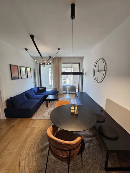 Venizelosova | 4zida.rs