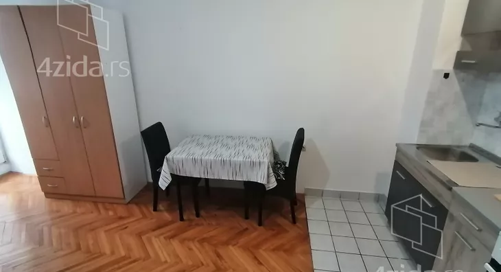 Garsonjera | 4zida