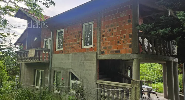 2-etažna kuća | 4zida