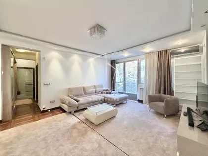 Skender Begova | 4zida.rs