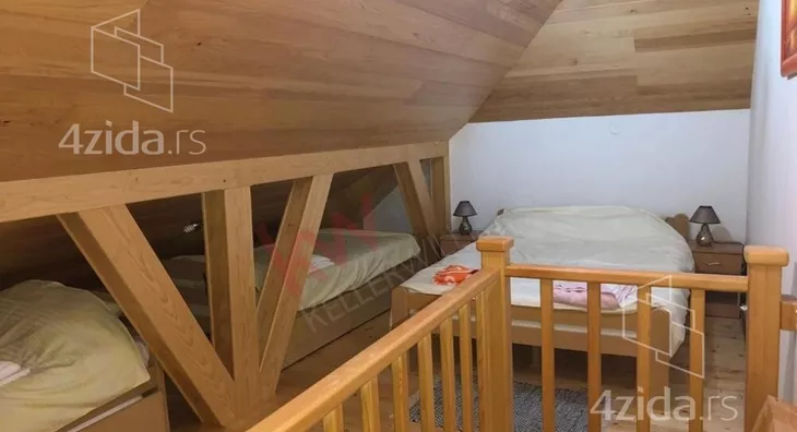 Turistički objekat | 4zida