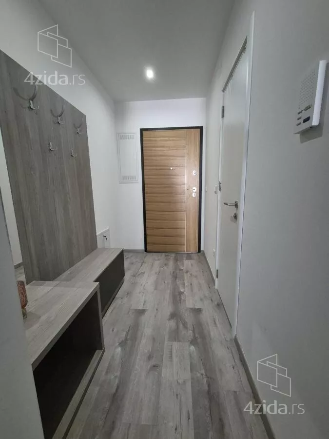 Garsonjera | 4zida