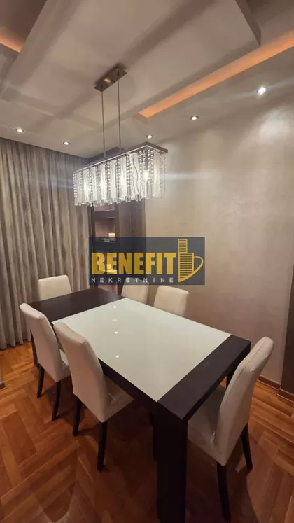 Crveni Krst Vračar | 4zida.rs