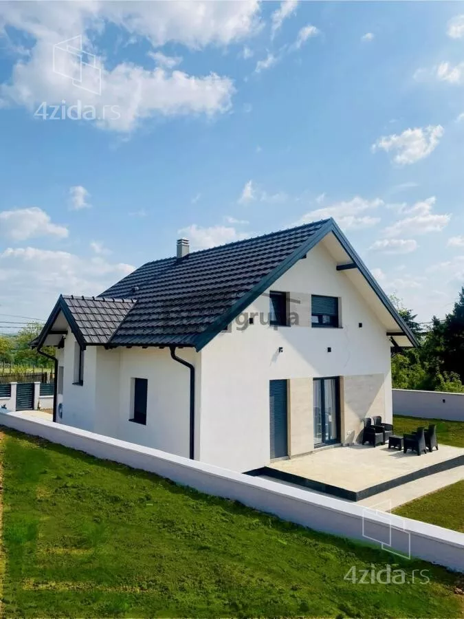 Kuća | 4zida