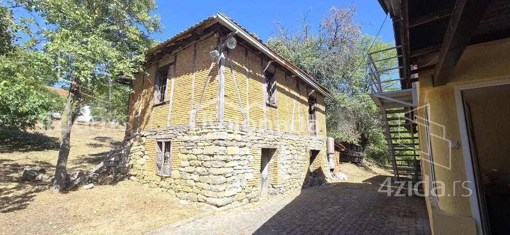 Kuća | 4zida
