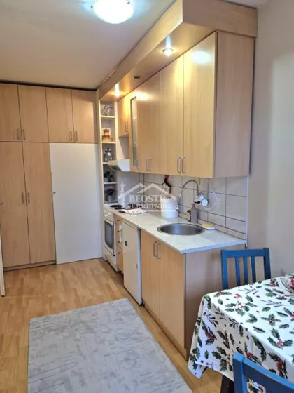 Jovana Bijelića | 4zida.rs