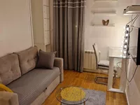 Zelena Avenija, Zemun, Zemun opština, Beograd | 4zida.rs