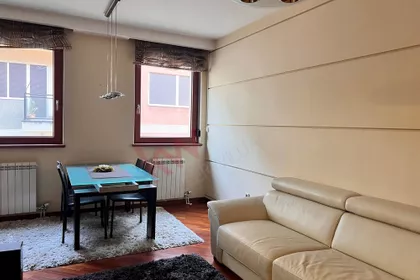 Jovana Ćirilova | 4zida.rs