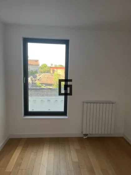 Kapetan Mišina | 4zida.rs