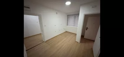 Omladinska Staza 4 | 4zida.rs