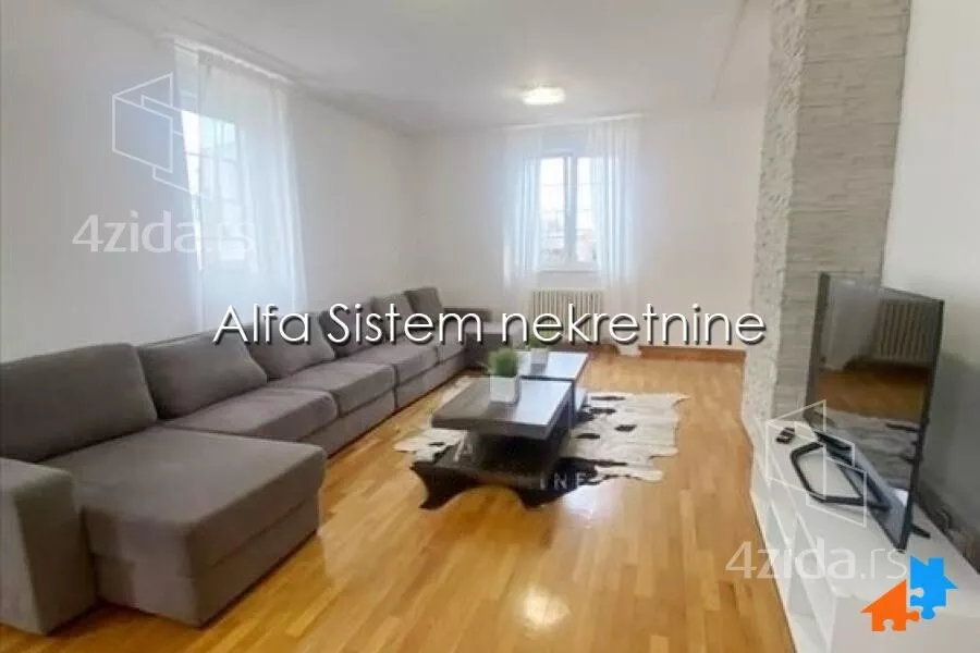 Petosoban stan | 4zida