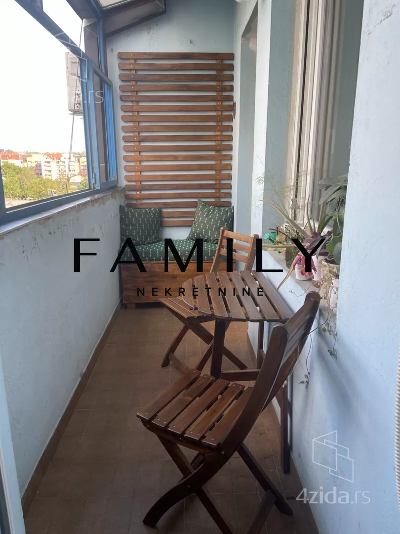 Dvoiposoban stan | 4zida