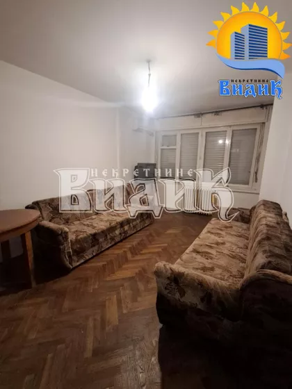 Cara Dušana | 4zida.rs