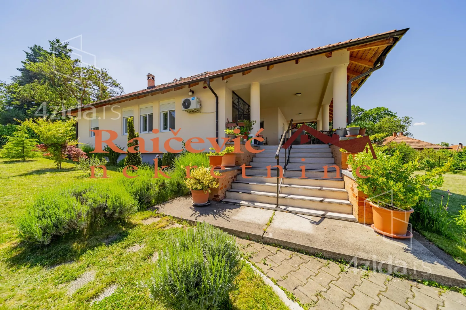 Kuća | 4zida