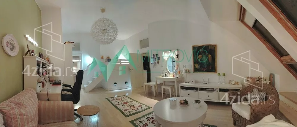 Petosoban stan | 4zida