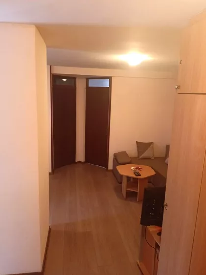 Andrije Jevremovića 4 | 4zida.rs