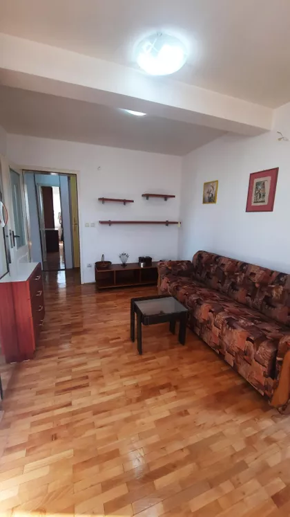 Trg Fontana | 4zida.rs